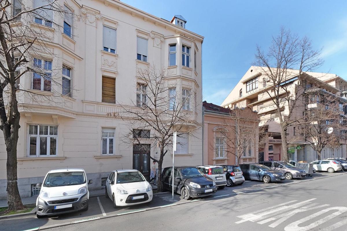Ikar Apartments Белград Экстерьер фото
