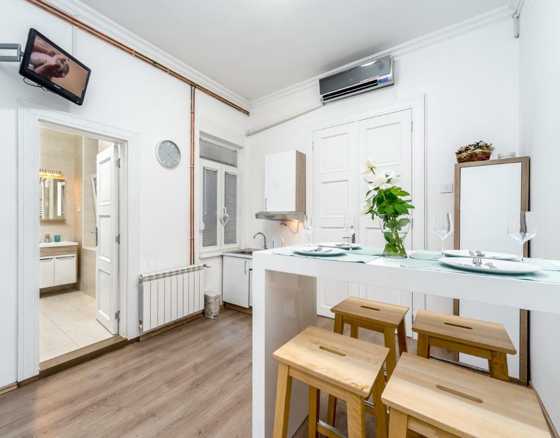Ikar Apartments Белград Экстерьер фото